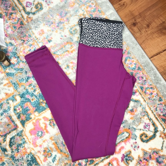 lululemon athletica Pants - Lululemon Wunder Under Leggings Reversible Plum 6